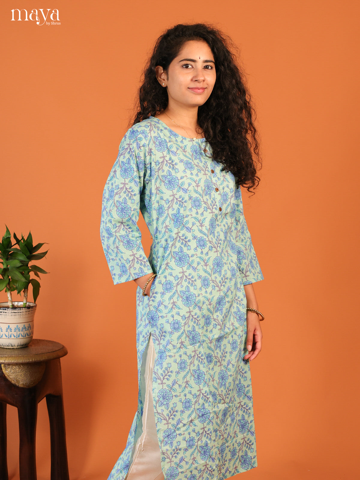 Blue Floral Printed Cotton Kurti