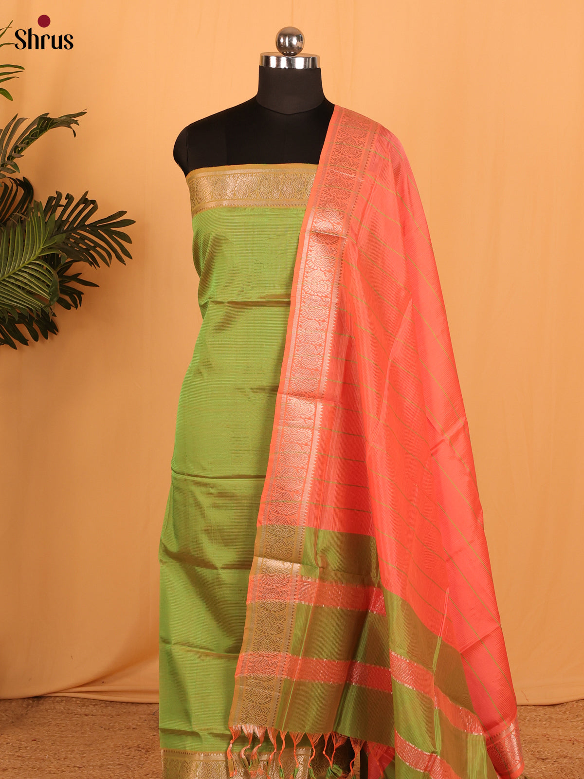 Green & Peach Managalagiri Cotton Unstitched Top & Dupatta - MDA04013
