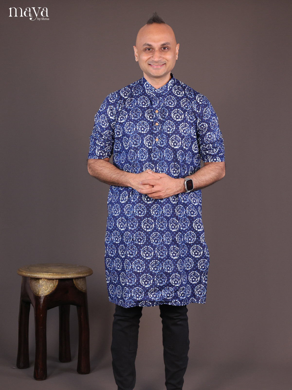 Blue Cotton Batik Printed Long Men Kurta