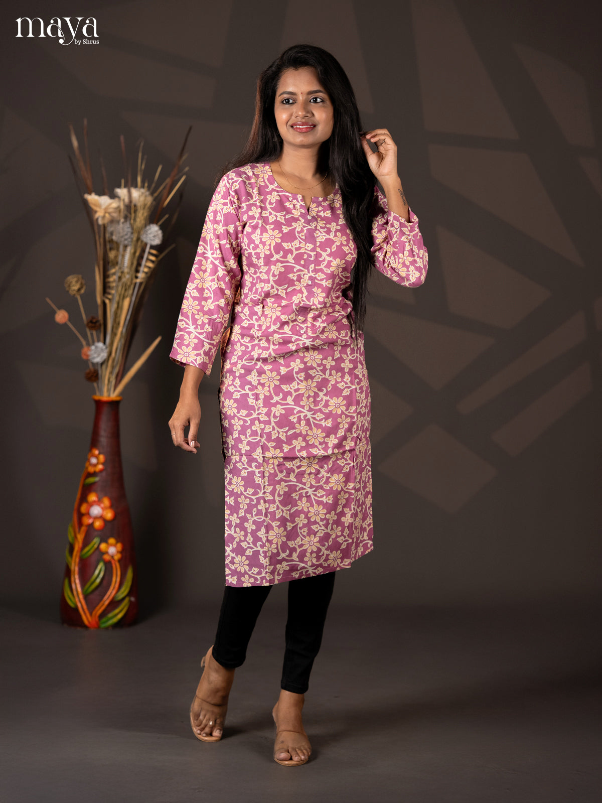 Onion Pink Floral Printed Rayon Straight Kurti
