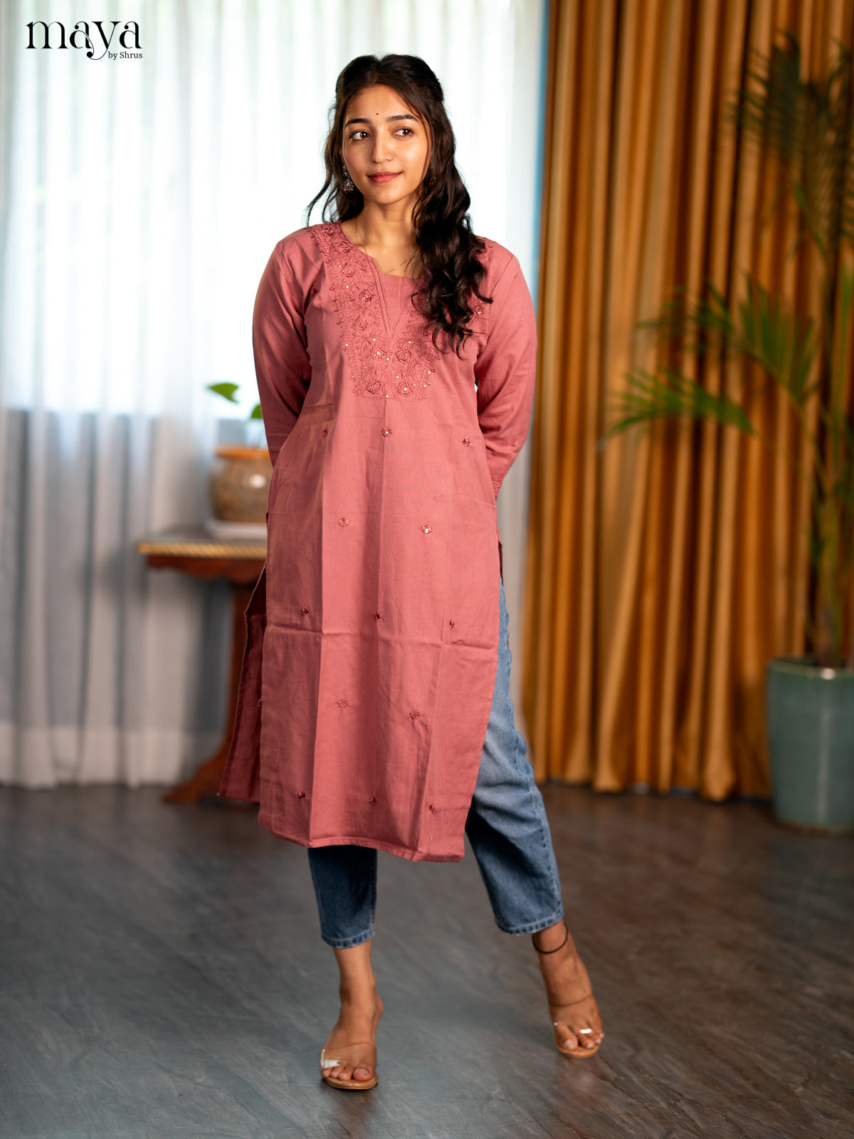 Onion Pink Embroidered Cotton Straight Kurti