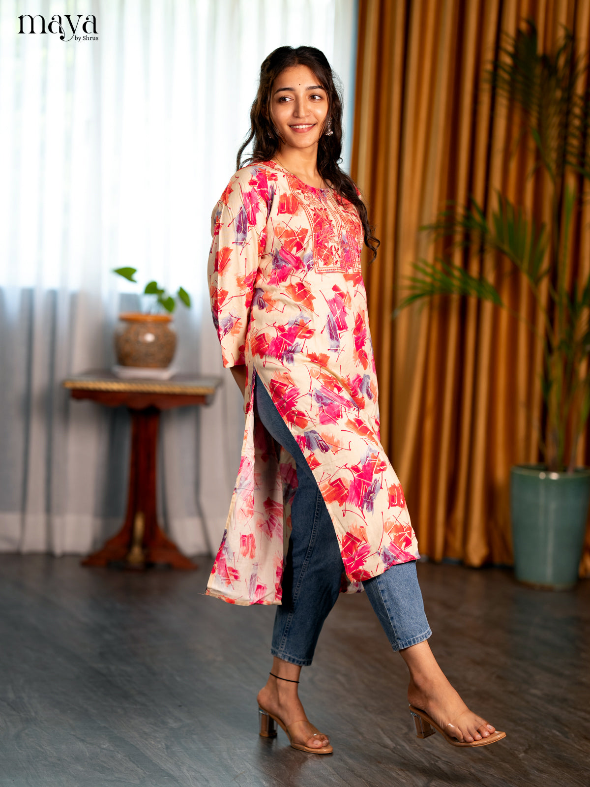 Cream Abstract Printed Rayon Straight Kurti