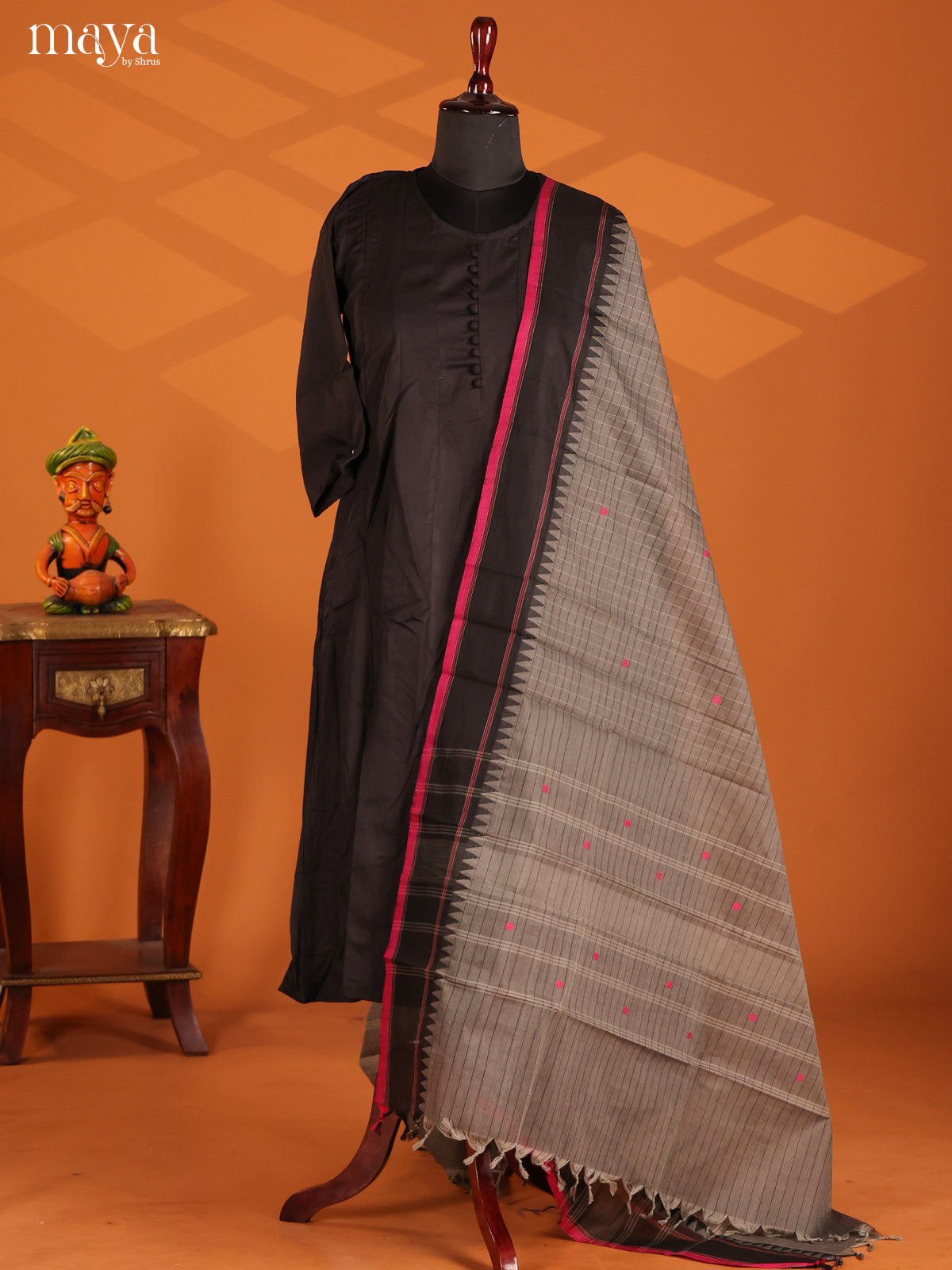 Grey Chettinad Cotton Dupatta with checks, thead buttas, contrast border
