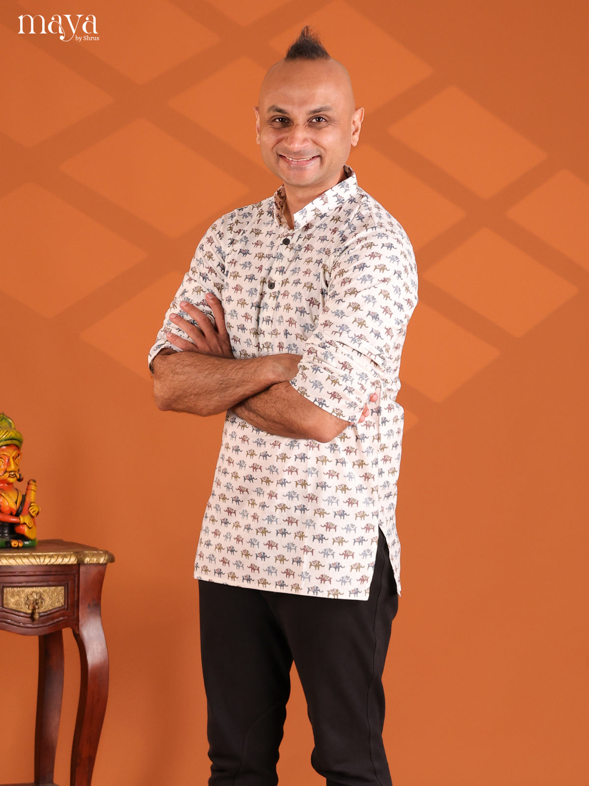 White Cotton Elephant Printed Short Men Kurta