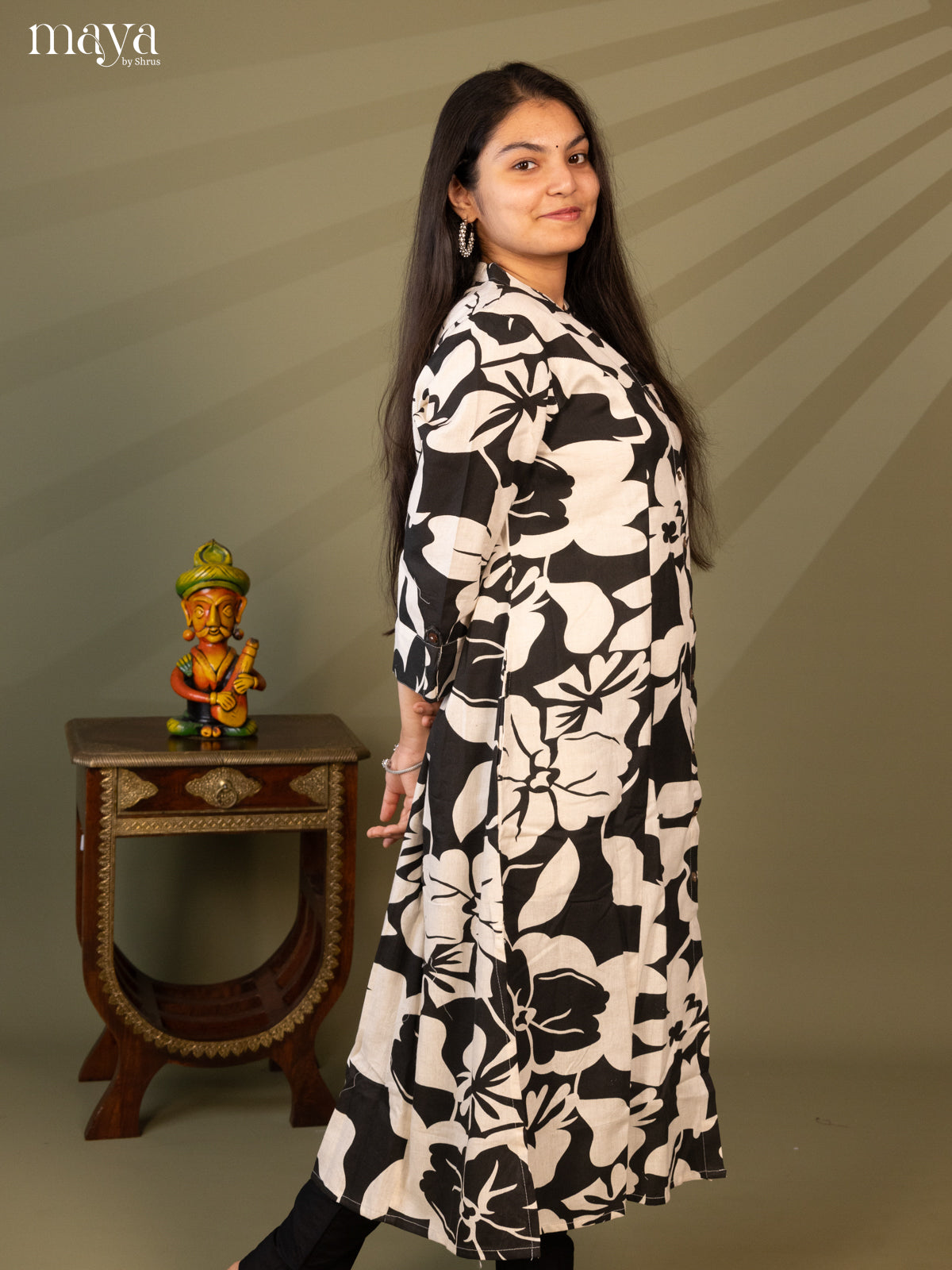 Floral Printed Cream Cotton Kurti