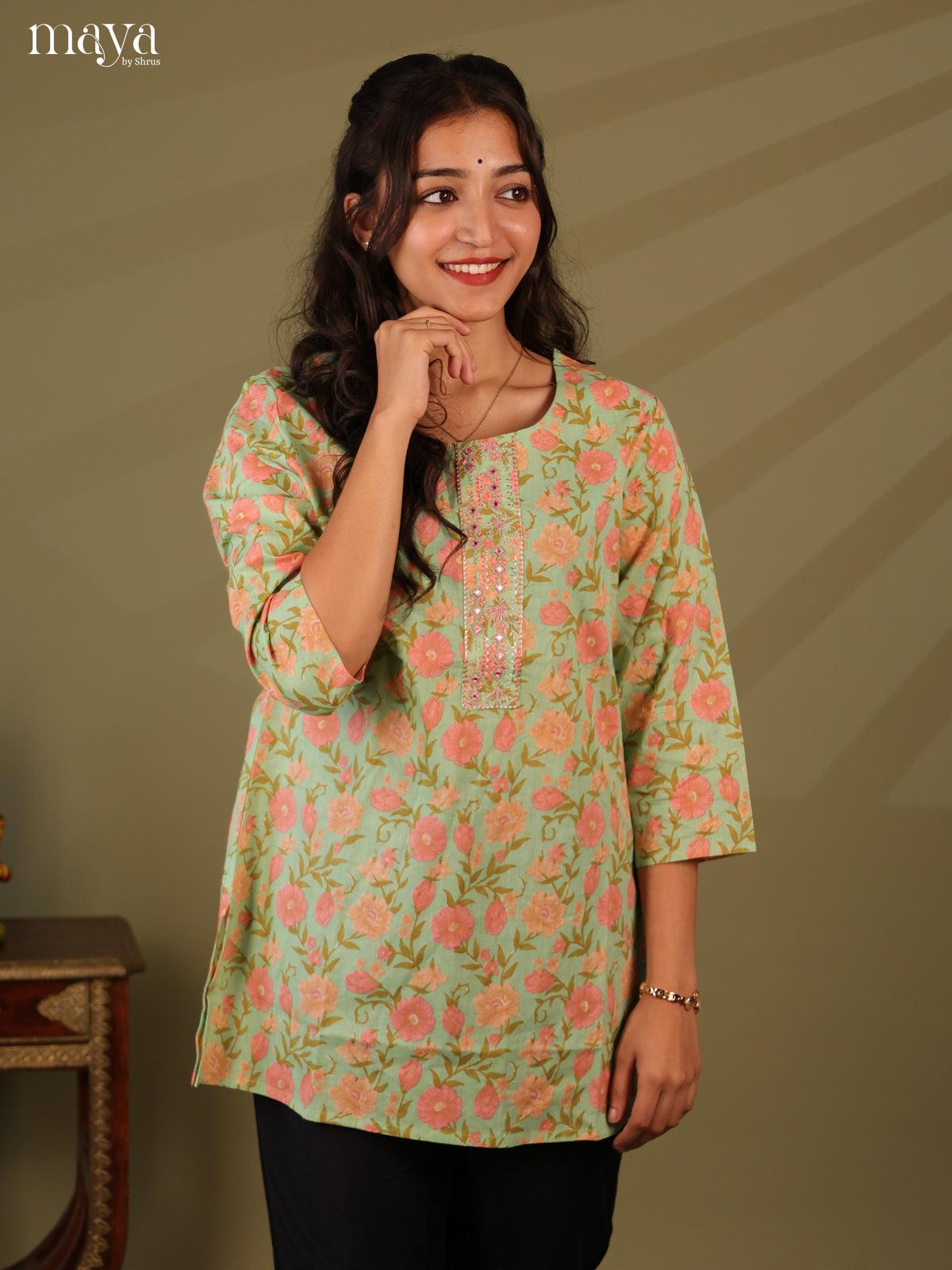 Floral Printed Green Cotton Short Kurti