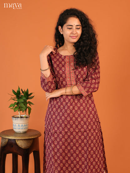 Ajrakh Printed Magenta Cotton Kurti
