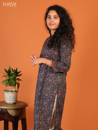 Blue Floral Printed Cotton Kurti