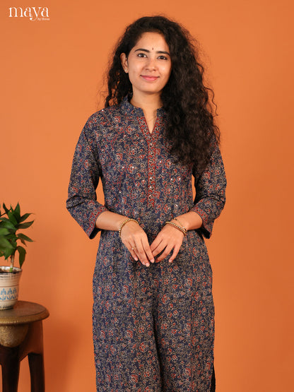 Blue Floral Printed Cotton Kurti