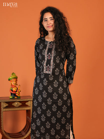 Black Floral Printed Cotton Kurti