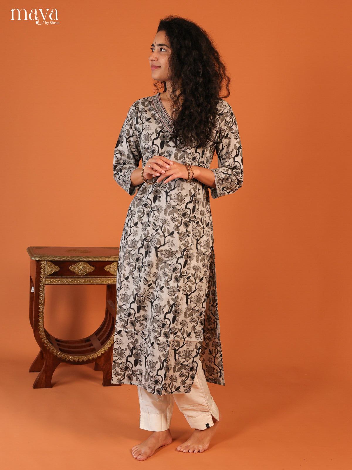 Grey Floral Printed Cotton Kurti