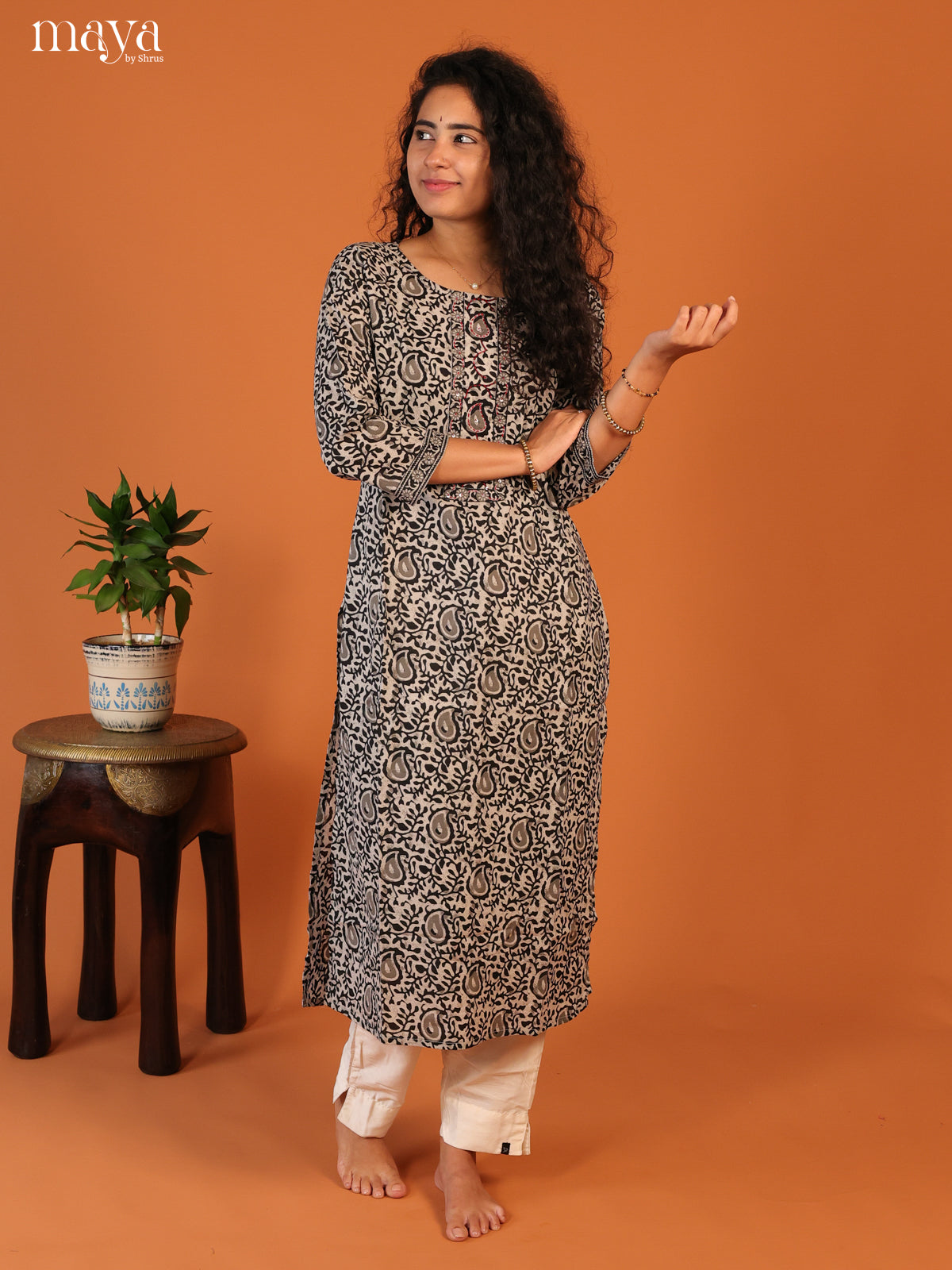 Grey Floral Printed Cotton Kurti