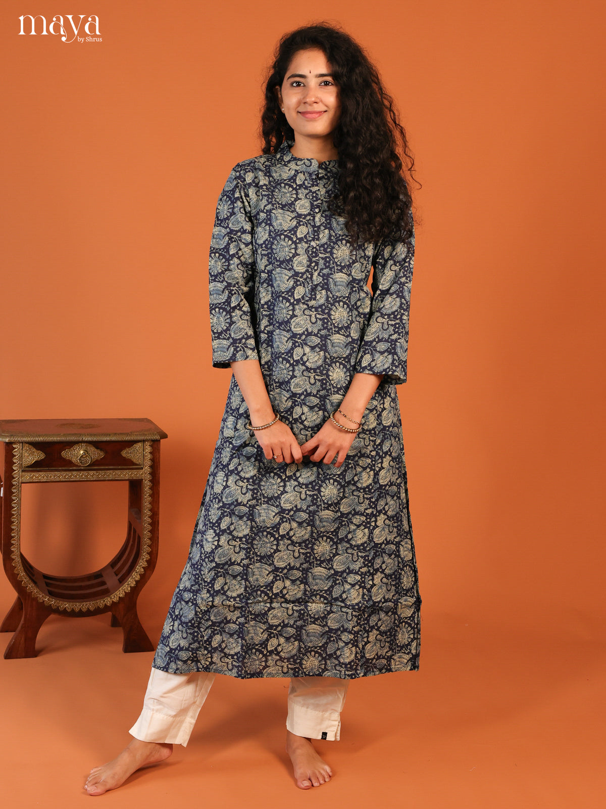 Blue Floral Printed Cotton Kurti
