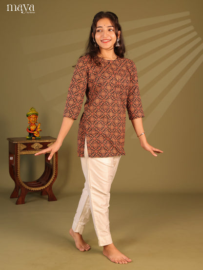 Floral Printed Black Cotton Short Kurti