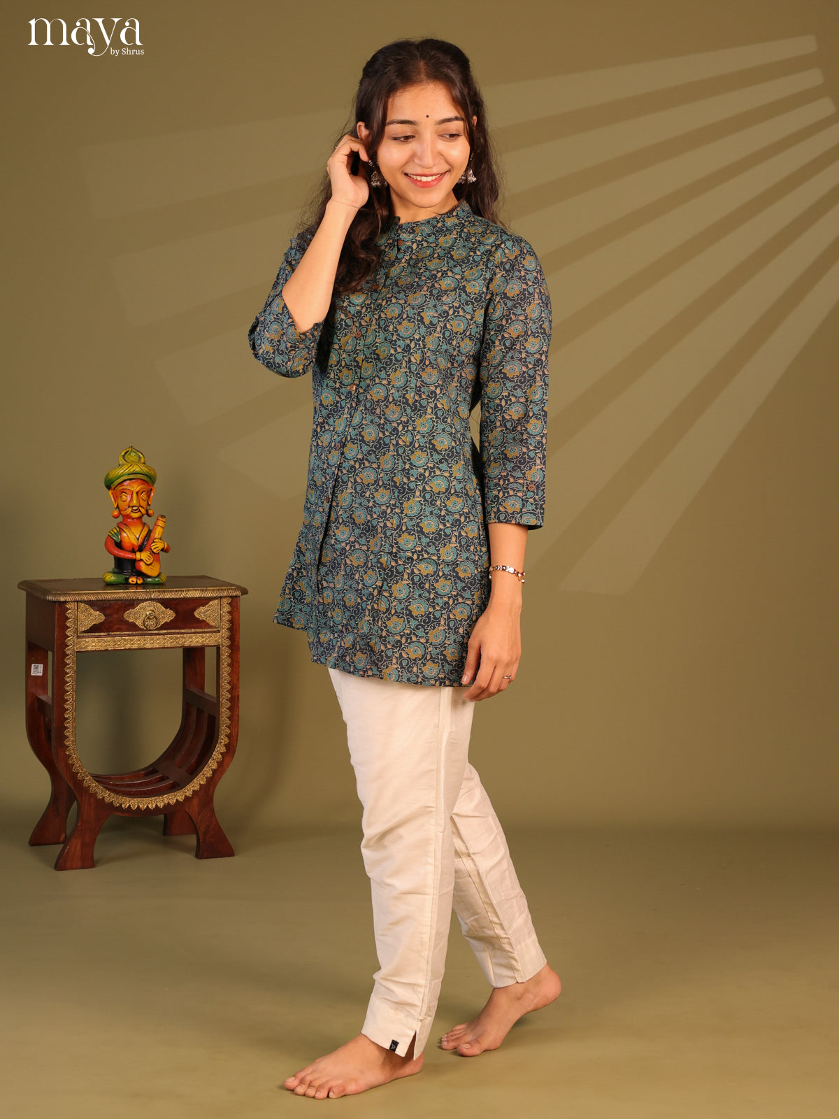 Floral Printed Blue Cotton Short Kurti