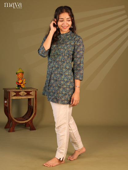 Floral Printed Blue Cotton Short Kurti