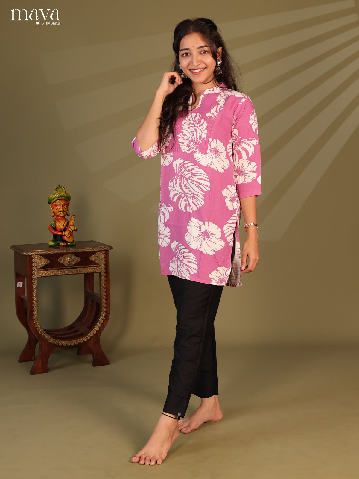 Floral Printed Pink Rayon Short Kurti