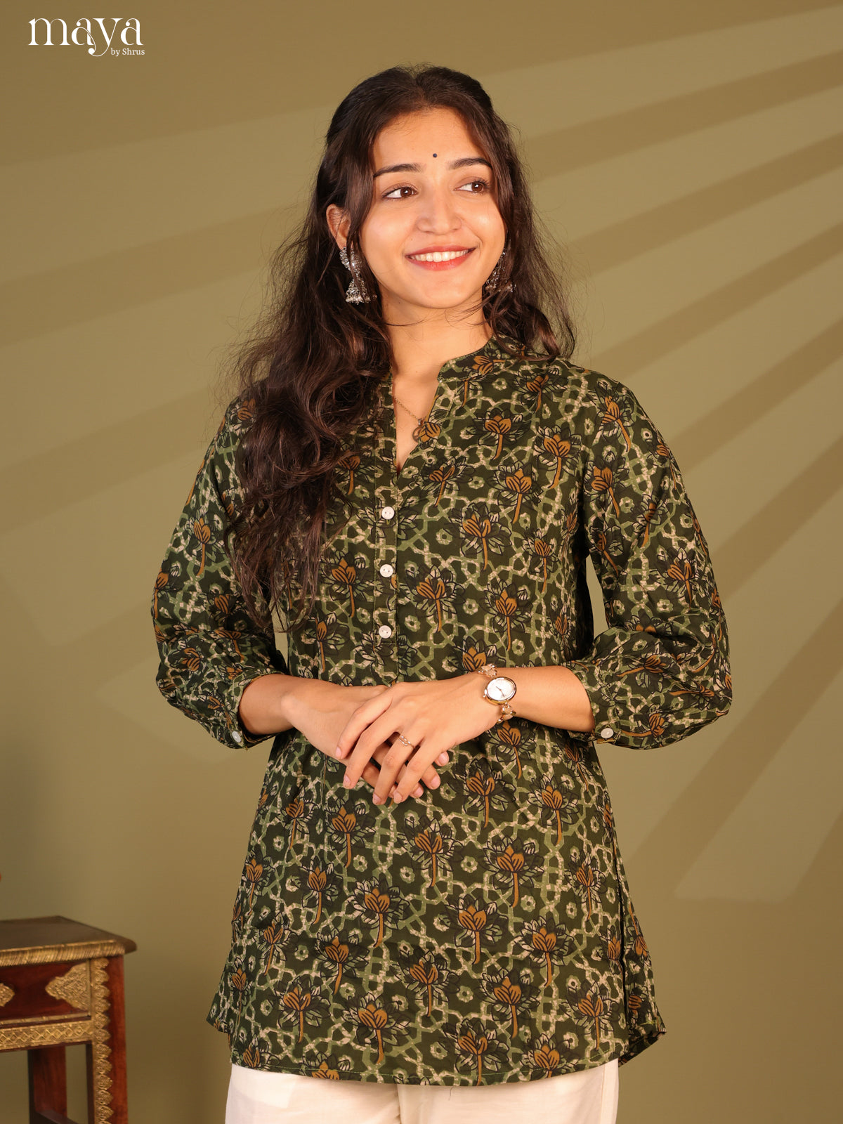 Floral Printed Green Rayon Short Kurti