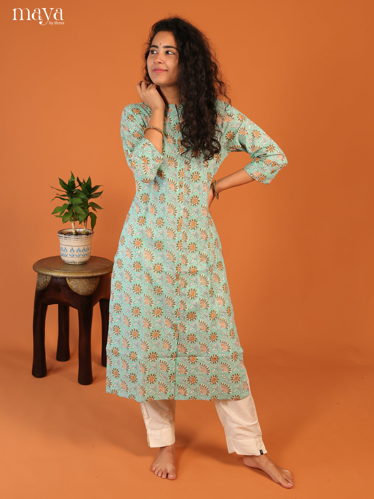 Blue Floral Printed Cotton Kurti