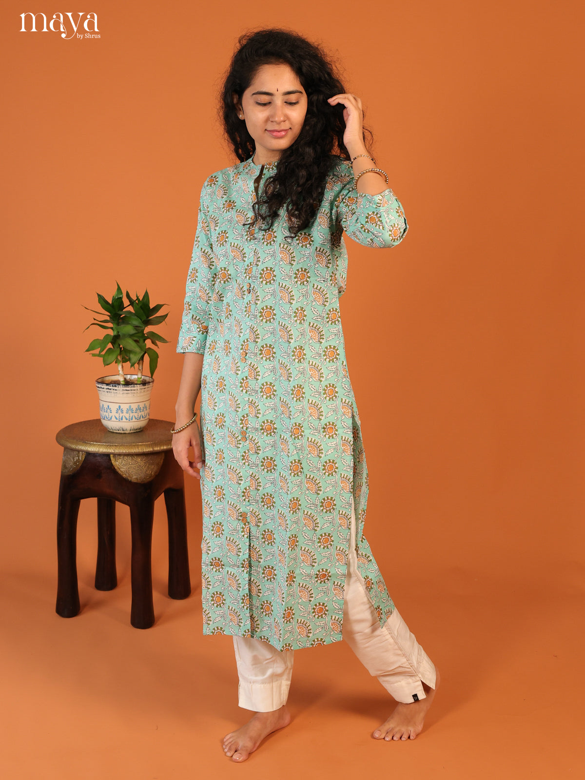 Blue Floral Printed Cotton Kurti