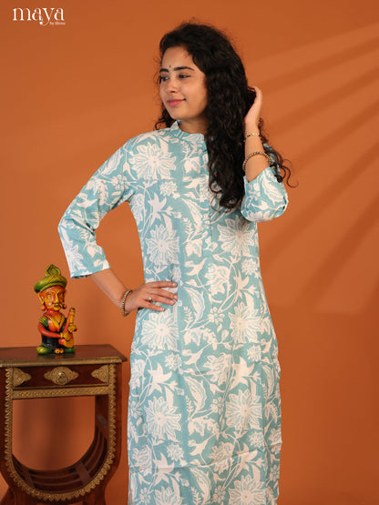 Blue Floral Printed Rayon Kurti