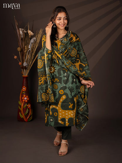 Green Cotton 3Pc Salwar Suit With Floral Print - Top.Bottom& Dupatta