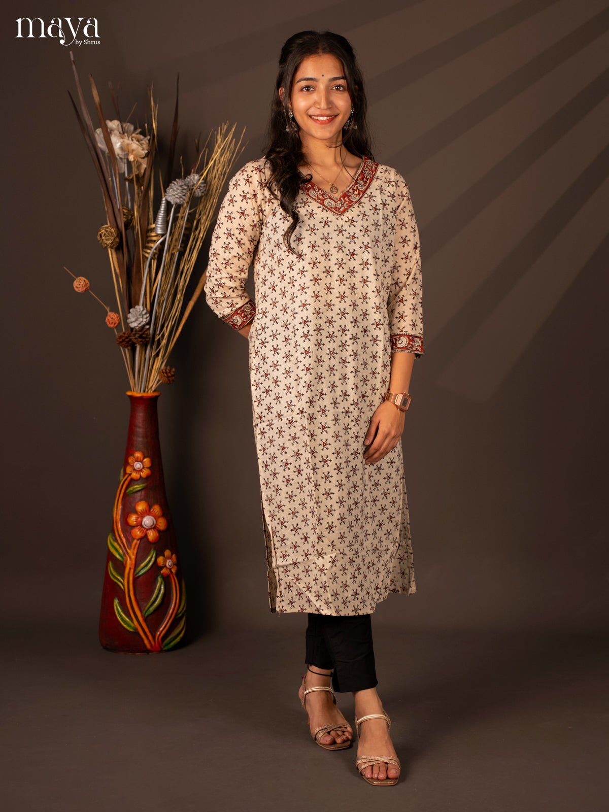 Cream Warli Printed Cotton Kurti