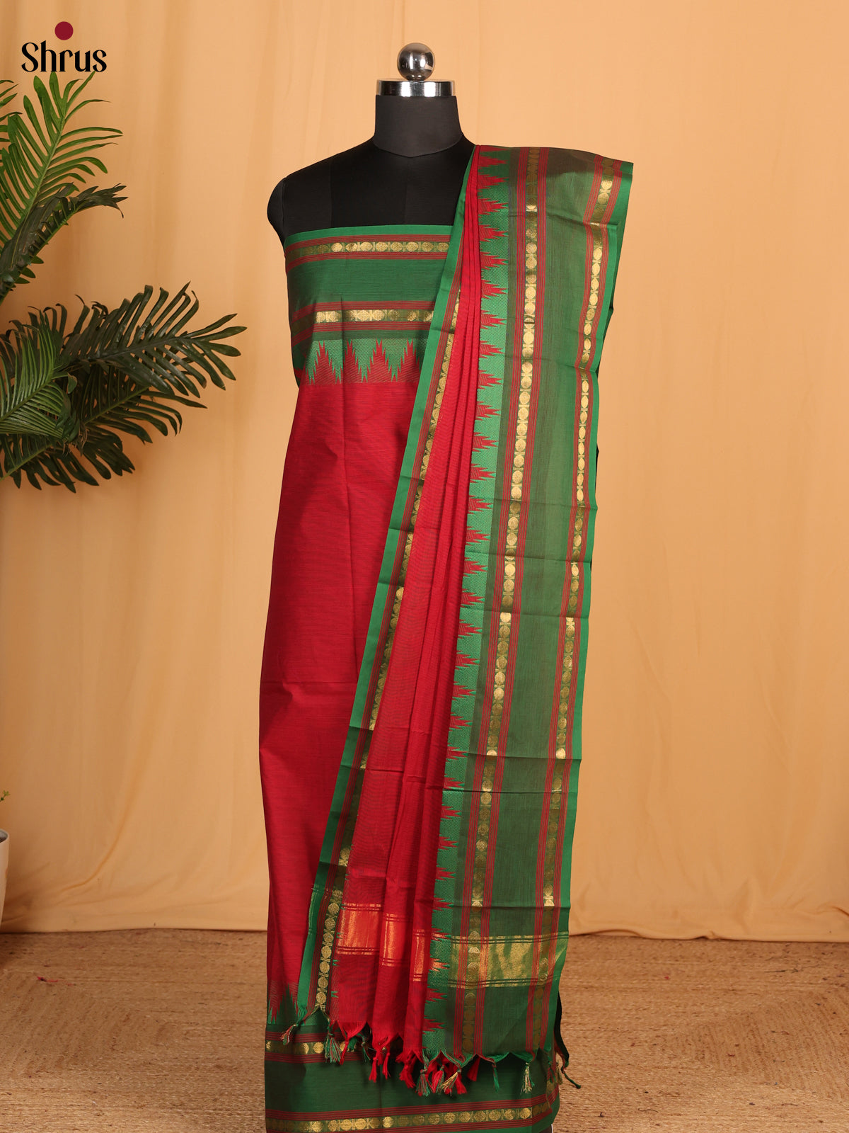 Red & Green Chettinad Cotton Unstitched Top & Dupatta - MCL28066