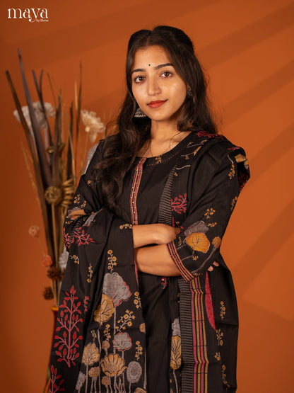 Embroidered Semi Georgette Black 3Pc Salwar Suit- Top, Bottom & Dupatta - Shop on Shrus.com