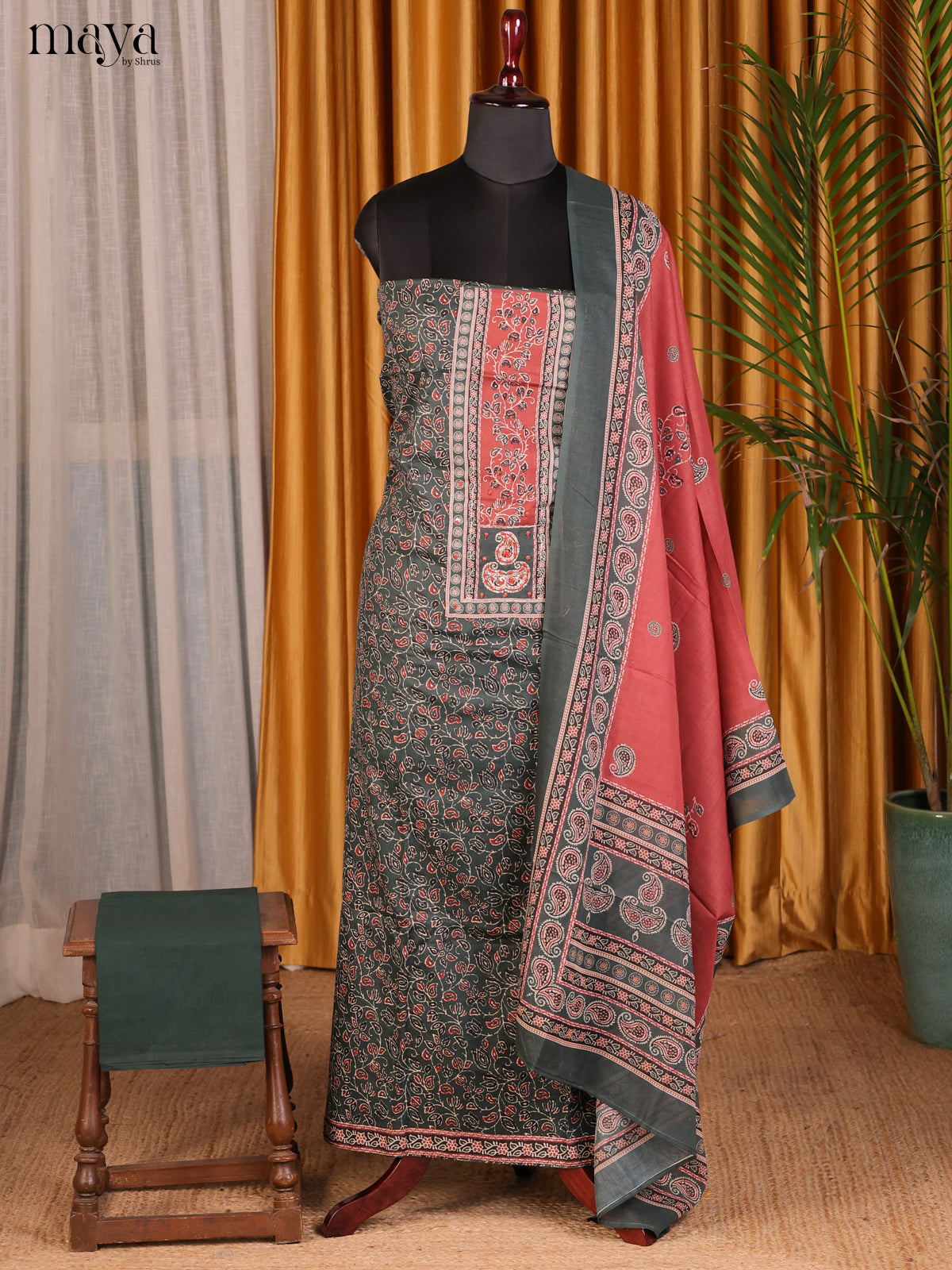 Green & Red - Cotton salwar