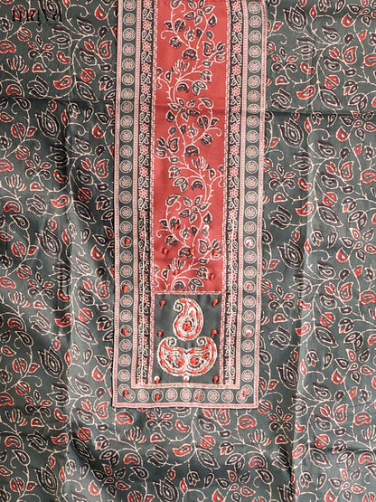 Green & Red - Cotton salwar