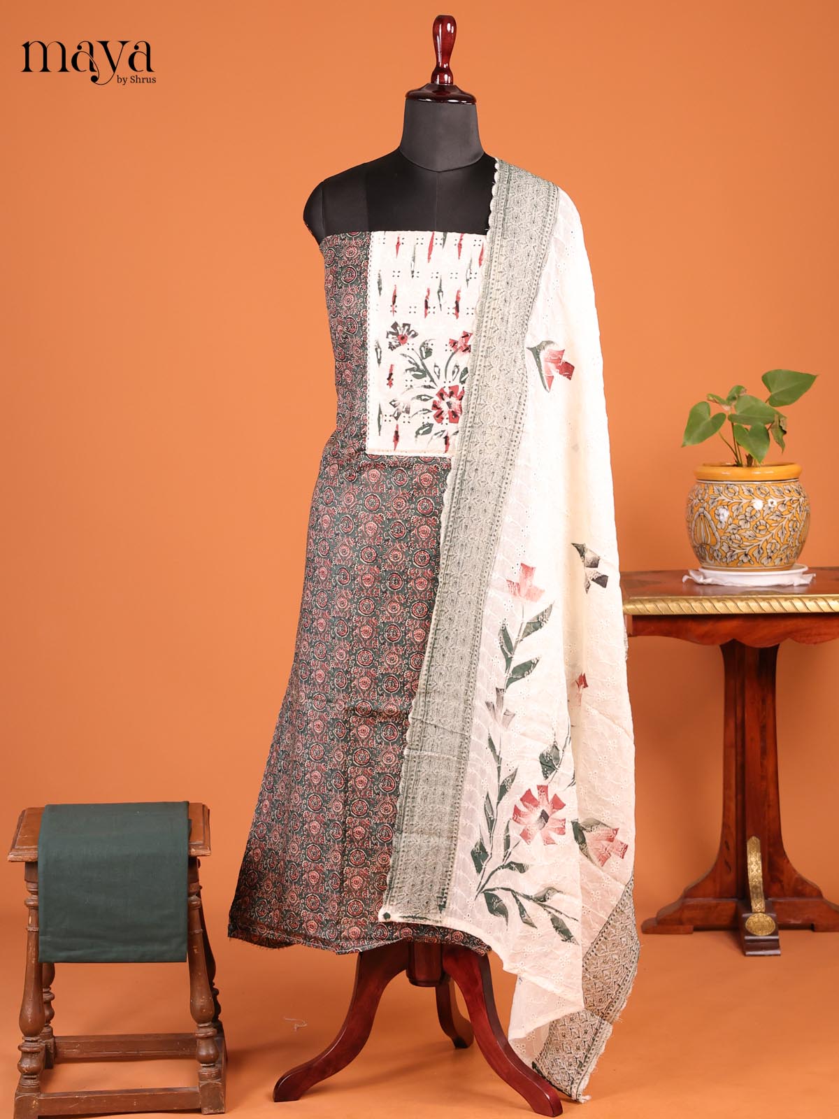 Green & Cream - MDD21013 - Cotton salwar