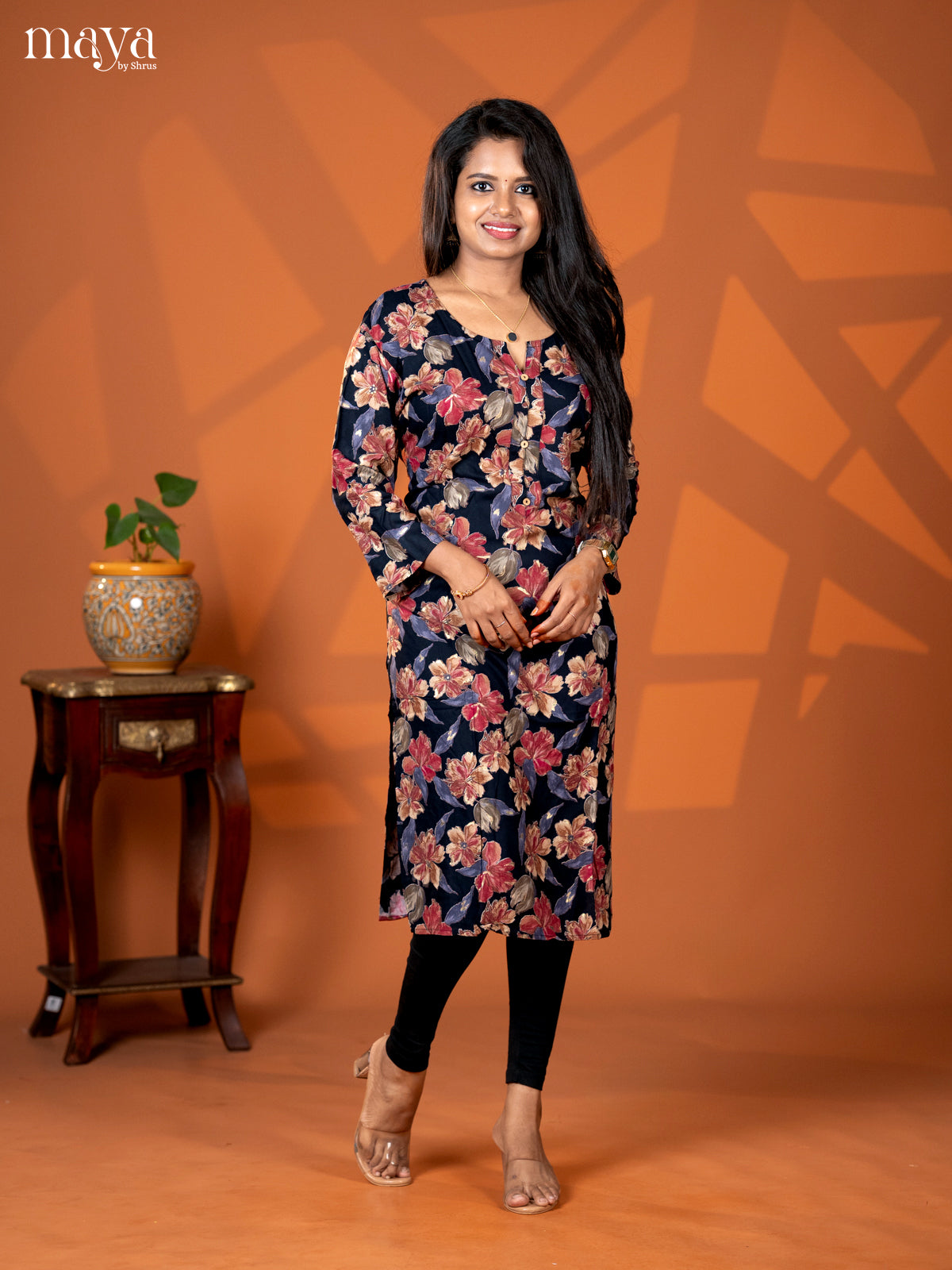 Black Floral Printed Rayon Straight Kurti