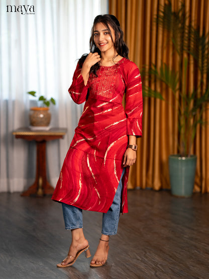 Reddish Pink Printed Rayon Straight Kurti