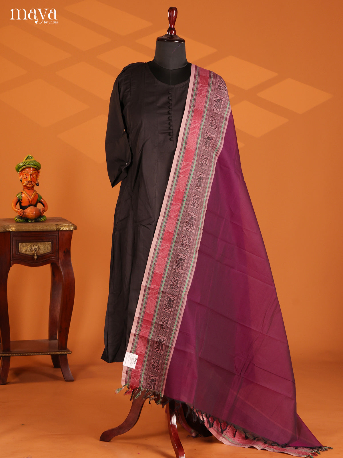 Purple Chettinad Cotton Dupatta with pink thread woven border