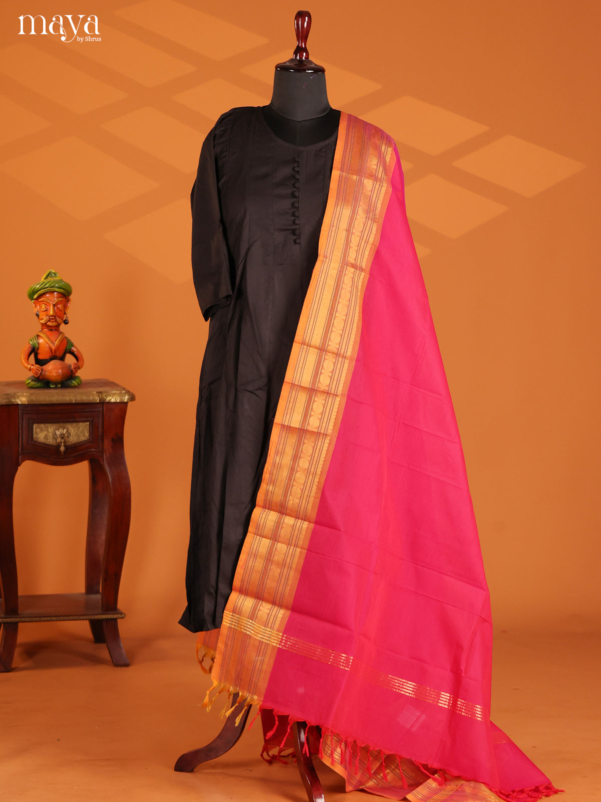Pink Chettinad Cotton Dupatta with contrast zari border