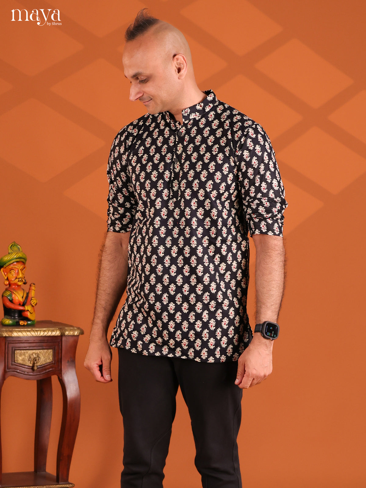 Black Cotton Pasiley Printed Short Men Kurta