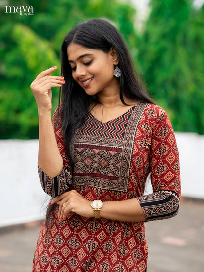 MDG24001-Readymade Kurti