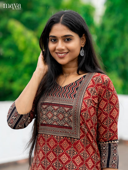 MDG24001-Readymade Kurti