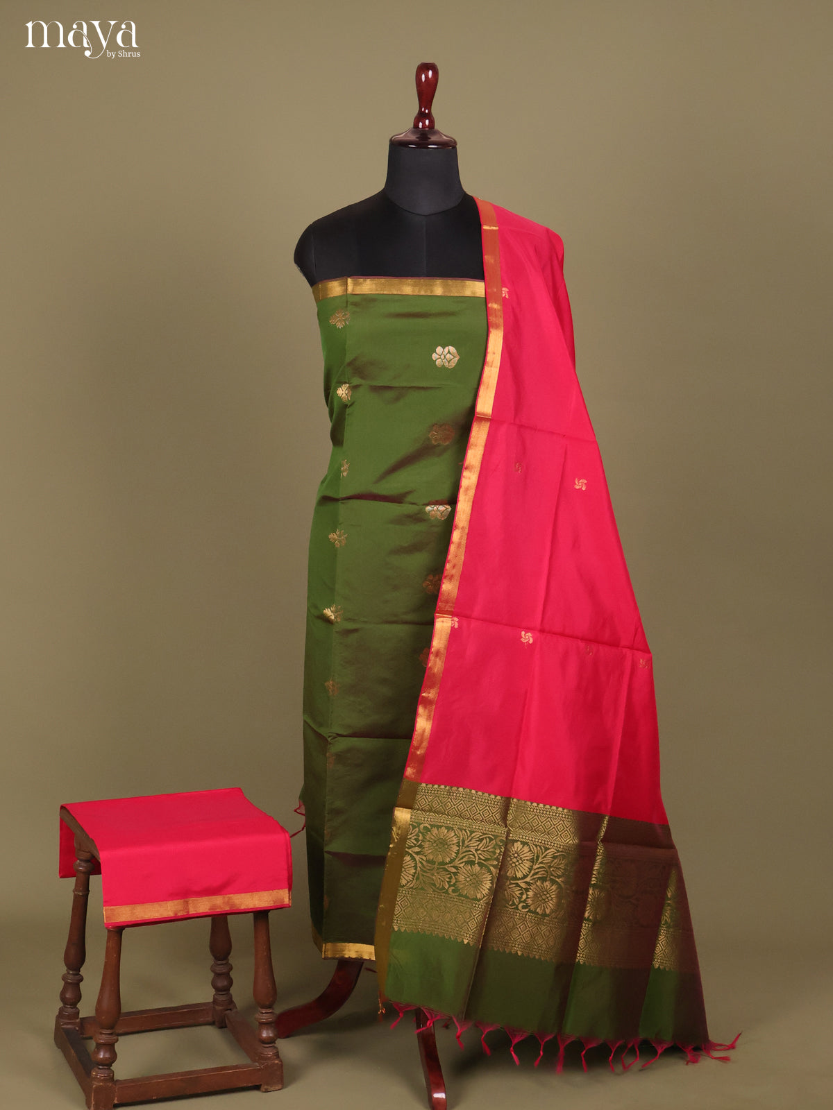 MDH26148-semi softsilk salwar Unstitch
