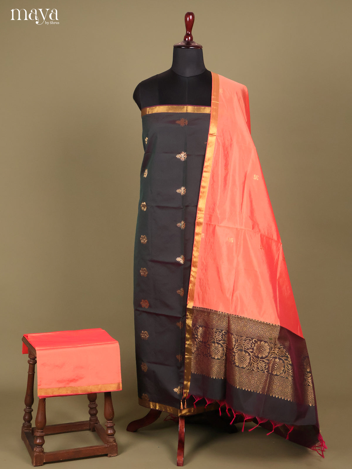 MDH26149-semi softsilk salwar Unstitch