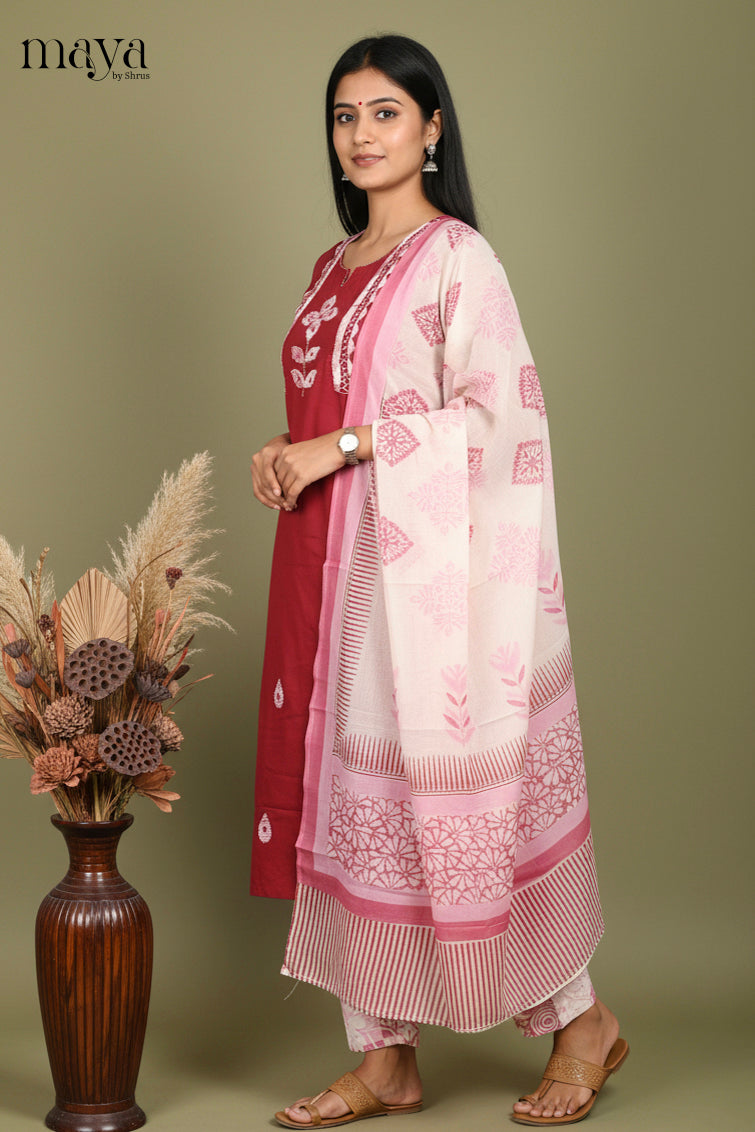 Red & Pink Floral Readymade 3 Piece Salwar Suit