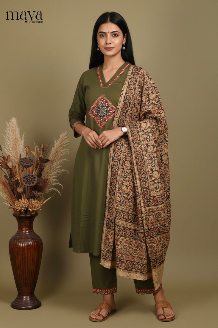 MDI06086-Readymade 3 Piece