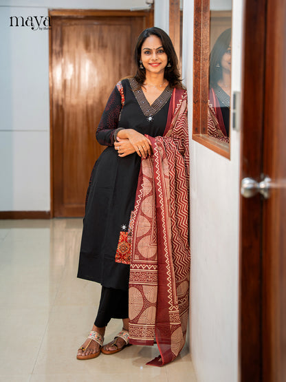 black Readymade Salwar with Printed Design-mdj16009