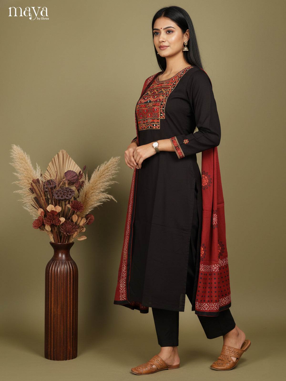 Cheerful Black & maroon Readymade 3 Piece with embroidered neck yoke