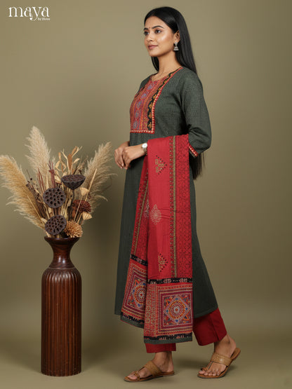 Pretty Green & Red Readymade 3 Piece with ajrakh printed neck yoke